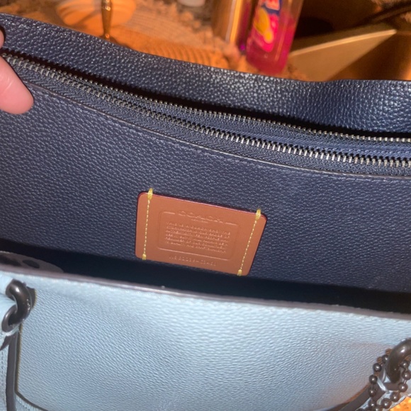 Baby blue Coach bag & wallet - Picture 4 of 5